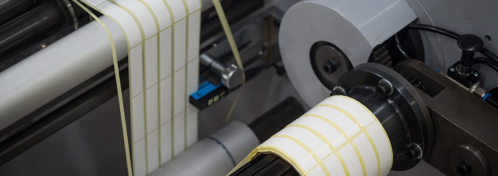 Exploring the Versatility of Pressure-Sensitive Labels in Modern Packaging